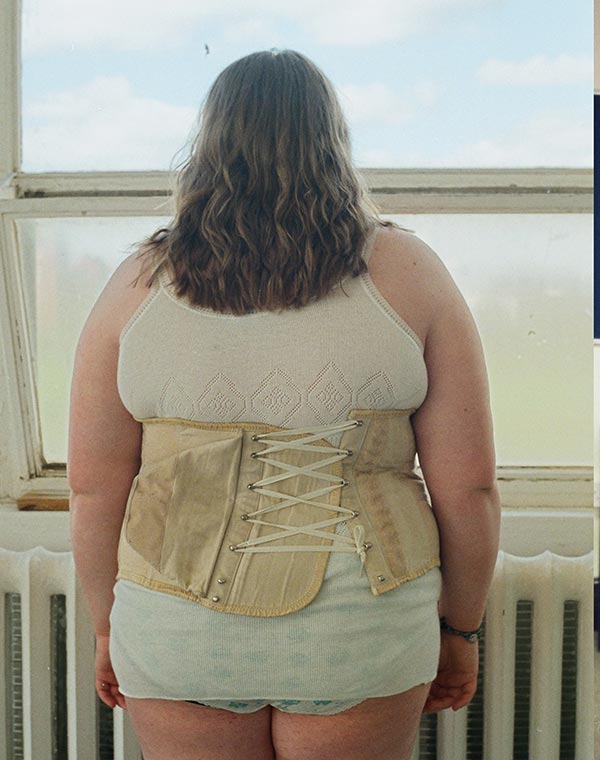 Melanie Knight, One Size, from the exhibition #girlgaze, 2016Courtesy the artist and the Annenberg Space for Photography, Los Angeles