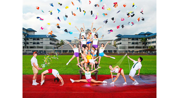 jing-queck_ken.web_ color photograph