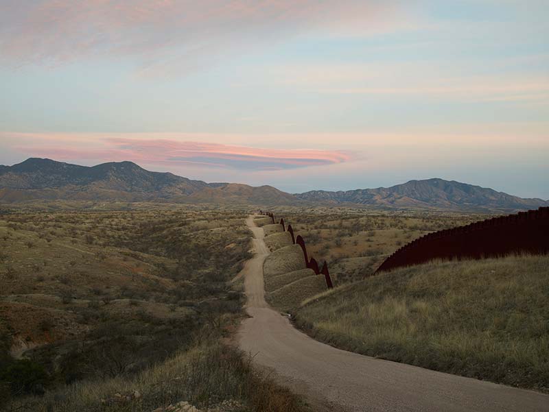 Border Cantos: Photography & Music from the U.S.–Mexico Border