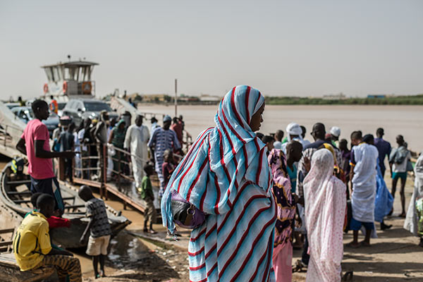 Emeka Okereke, Waiting, Rosso (Mauritania–Senegal border), 2014