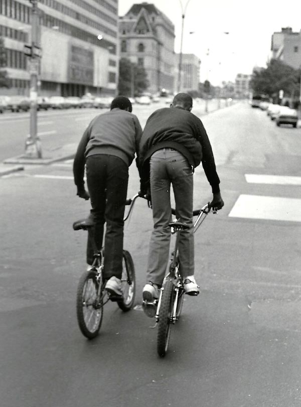 Jamel Shabazz, Best Friends, Brooklyn, 1980. Courtesy the artist