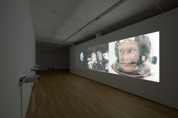 Ellen Cantor, Be My Baby, 1999. Three channel video installation, 12:39 minutes. Installation view at Foxy Production, 2016© the Estate of Ellen Cantor and courtesy Foxy Production, New York