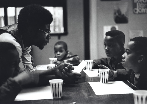 Photographs and testimony illuminate the legacy of the Black Panthers