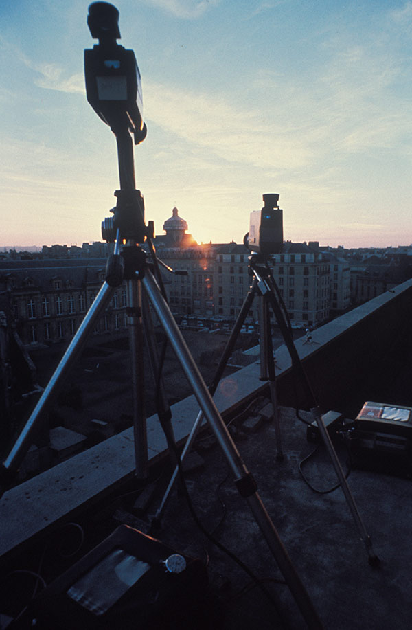 Mary Lucier, Paris Dawn Burn, 1977 Courtesy the artist and the Columbus Museum of Art 