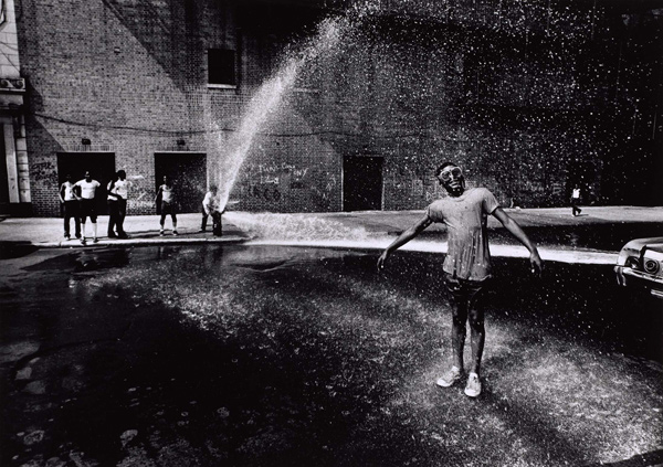 Louis Draper, Summer, New York, 1961 © Louis H. Draper Preservation Trust.