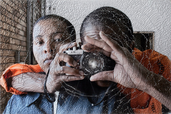 Mikhael Subotzky, Maplank and Naomi, Pollsmoor Maximum Security Prison, 2004 Courtesy Goodman Gallery, Johannesburg