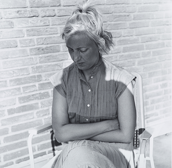 Christa Mayer, Untitled, 1983, from the series Abwesende, Portraits von einer psychiatrischen Langzeitstation (Absentees, Portraits from a long-term psychiatric ward), 1982-86 © the artist 