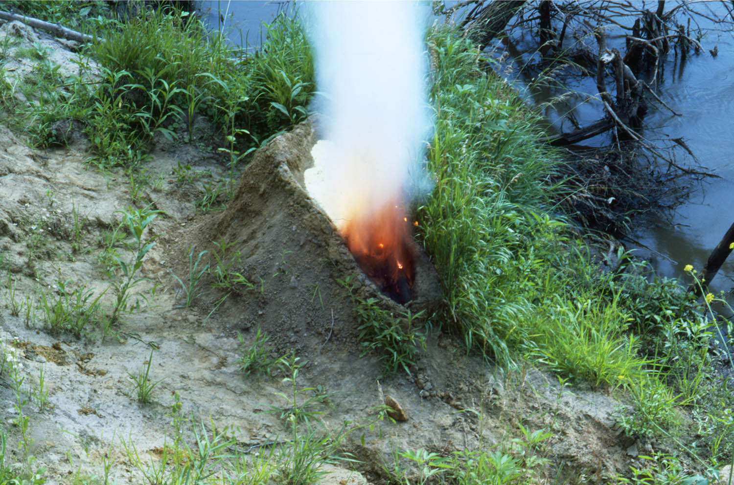 Ana Mendieta, Volcán