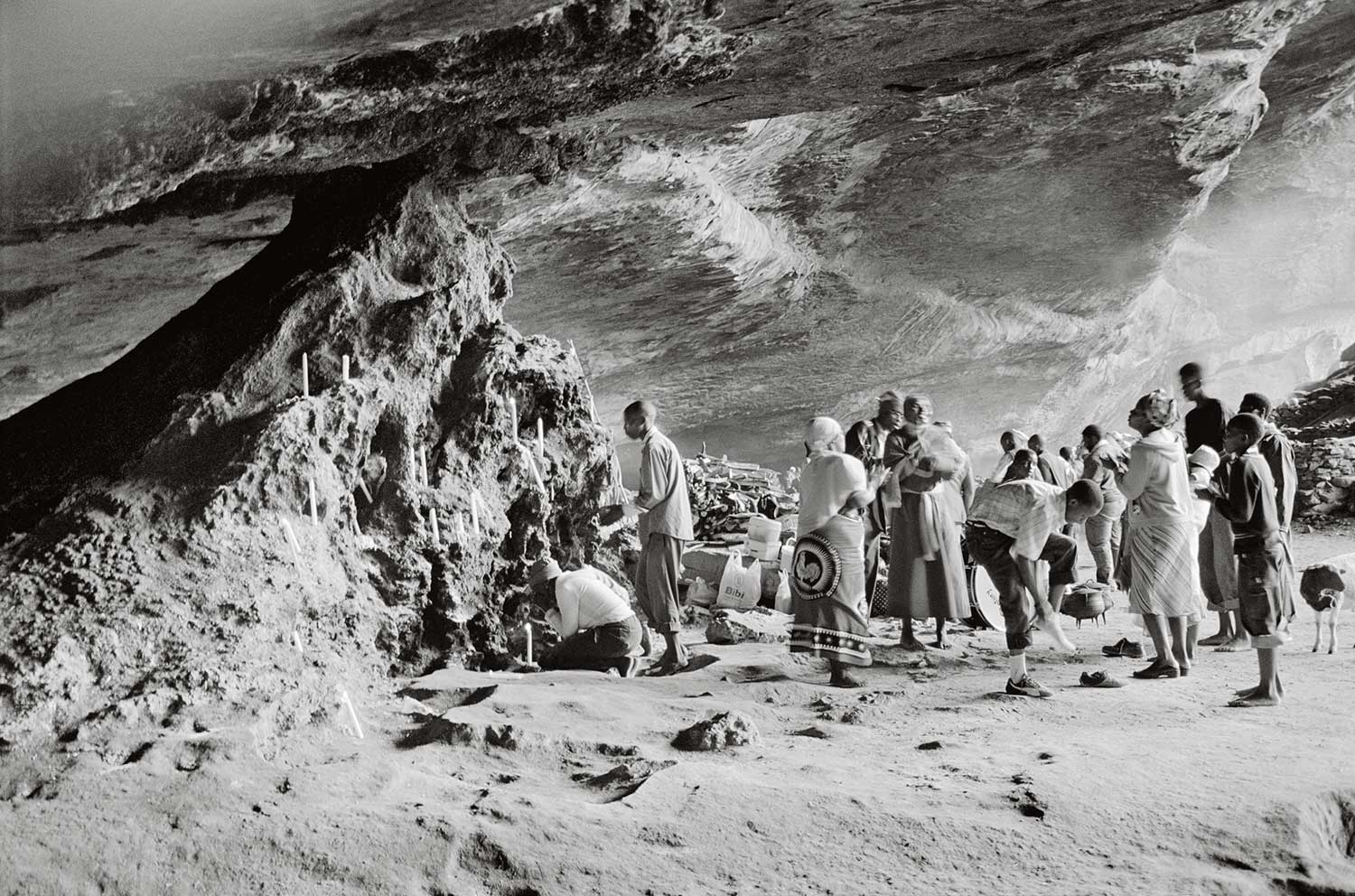 Santu Mofokeng, Prayer Service at the Altar, 2006