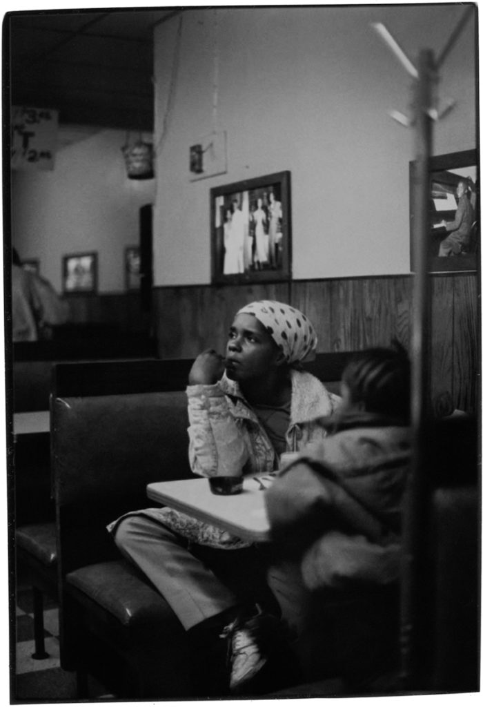 Ming Smith, Mother and Child Deciding, Pittsburgh, 1991