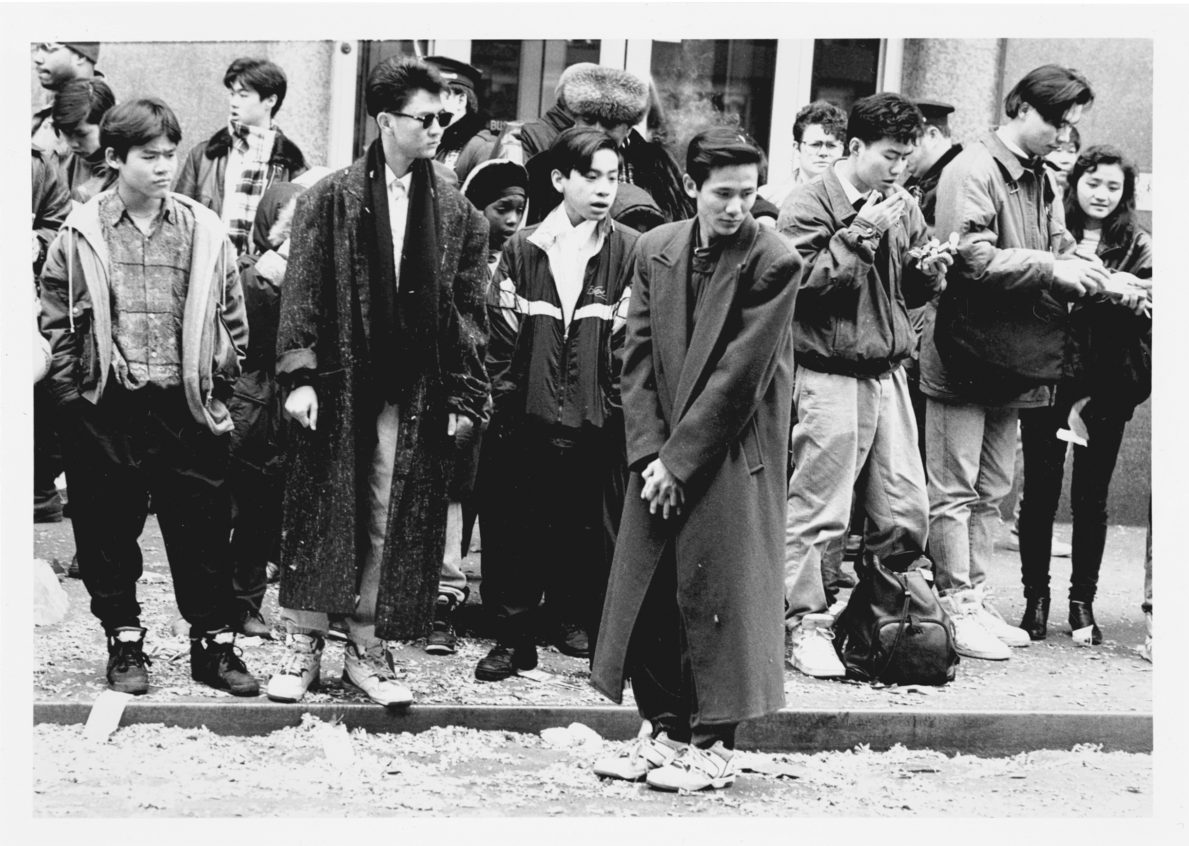 Kitty Katz, Onlookers at a Lunar New Year Celebration, 1992<br>Courtesy the Museum of Chinese in America”>
		</div>
		<div class=