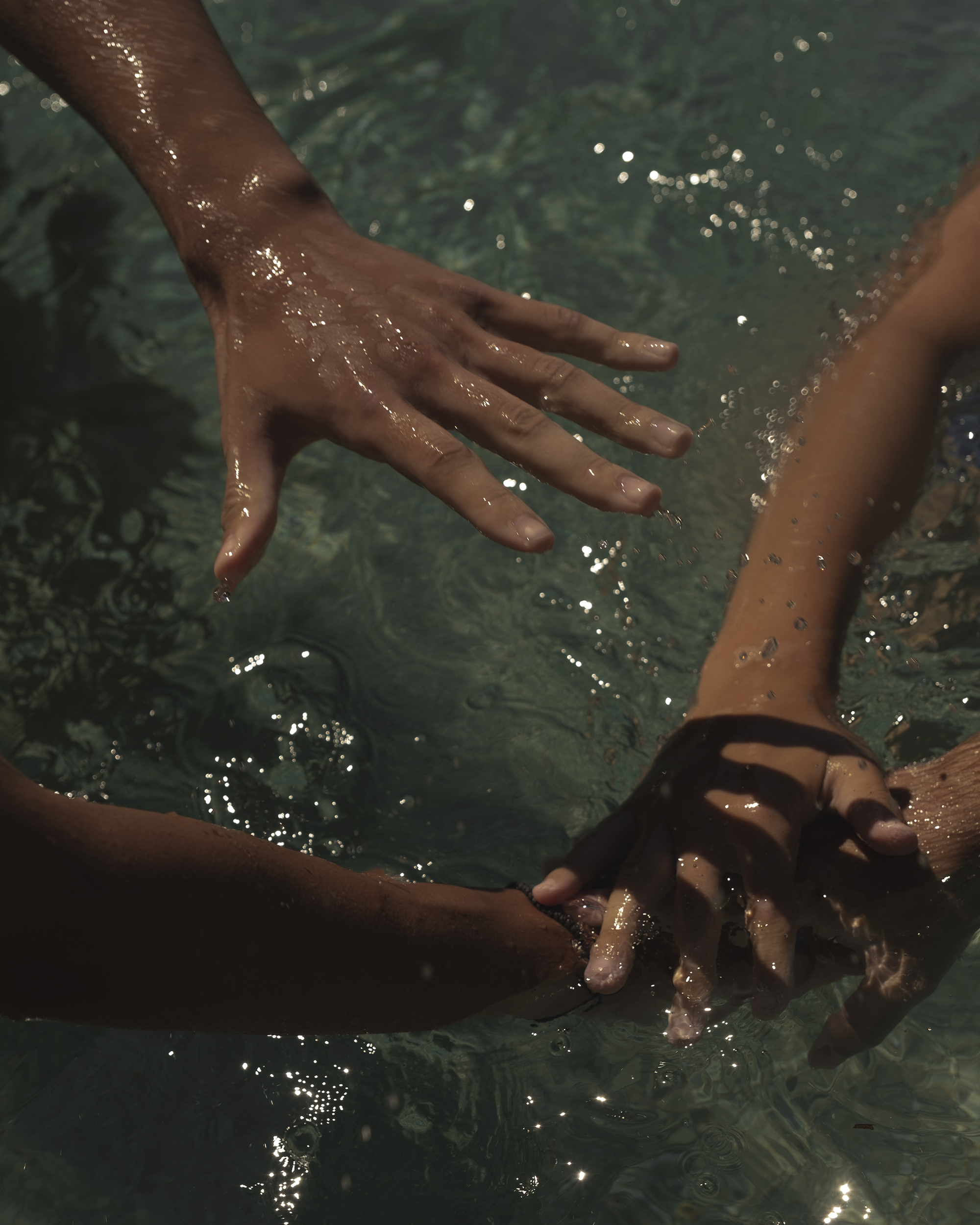 Silvana Trevale, <em>Hands in water</em>, Corfu, Greece, August 2020″>
		</div>
		<div class=