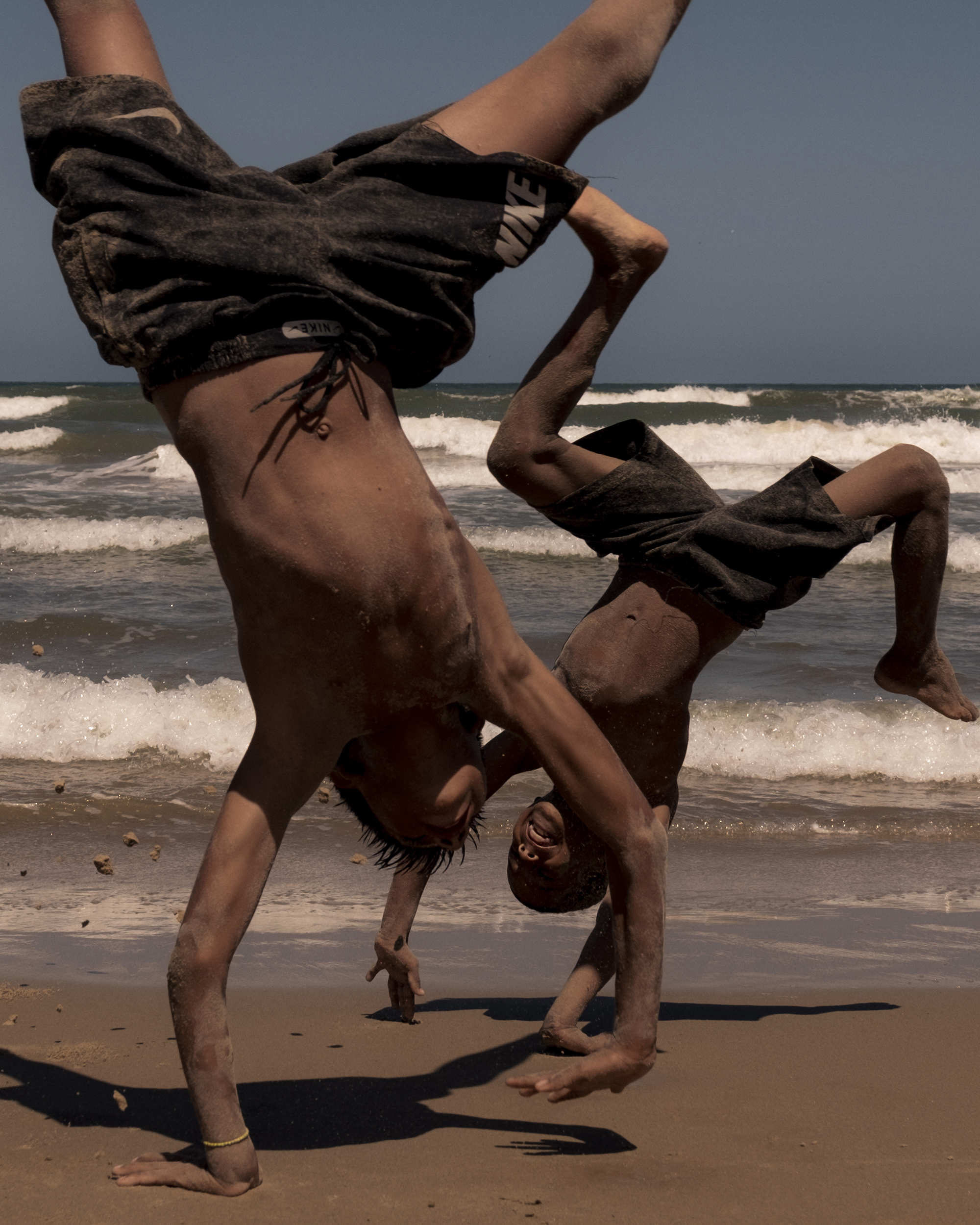 Silvana Trevale, <em>Venezuelan boys happy at the beach</em>, near Mamporal, Venezuela, February 2021″>
		</div>
		<div class=