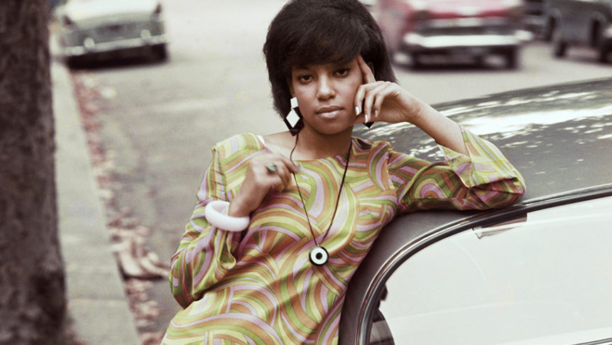How James Barnor's Photographs Became Symbols of Black Glamour - Vimarsana News