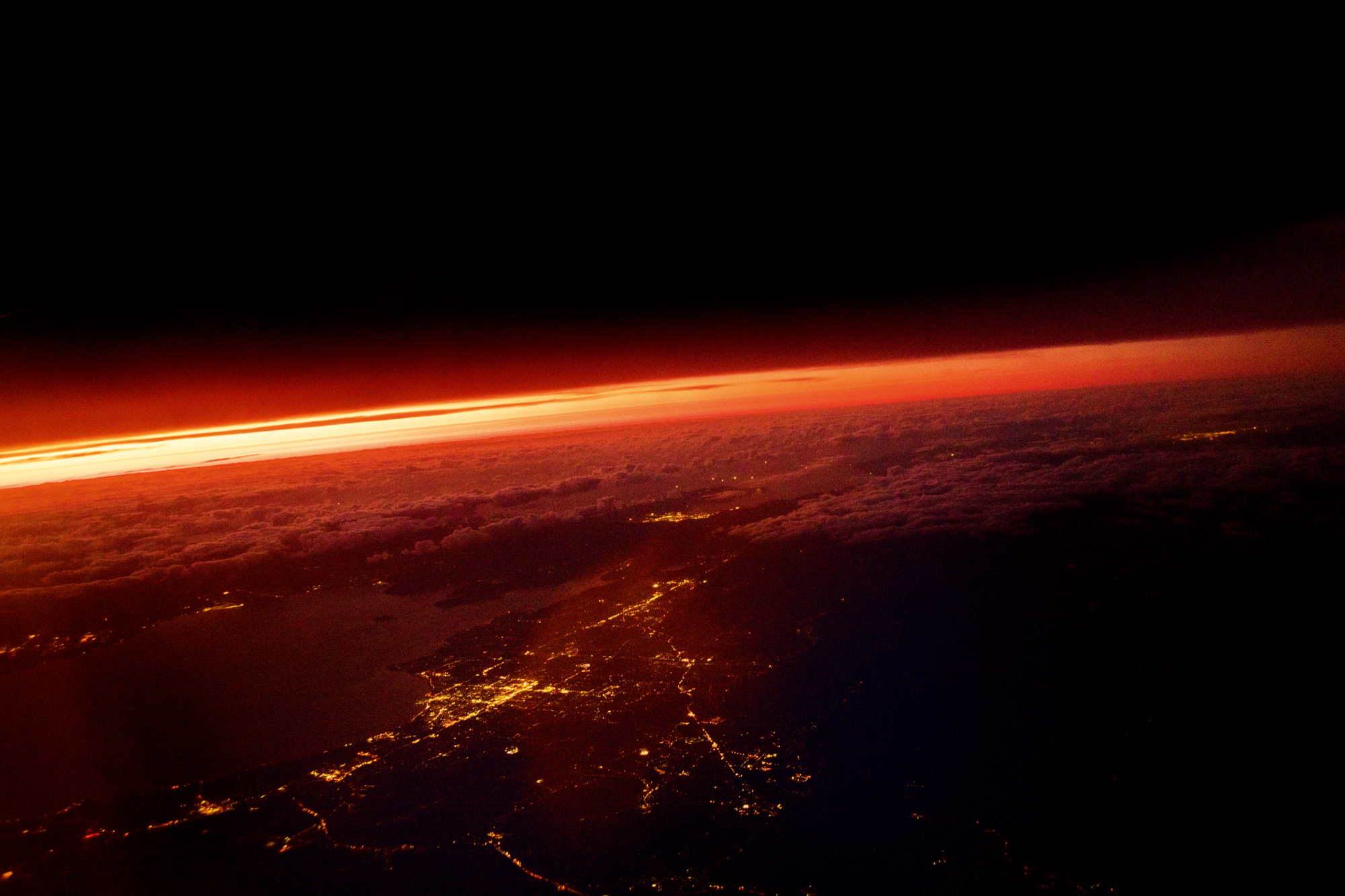 A Japanese Photographer's Encounters with Natural Disasters