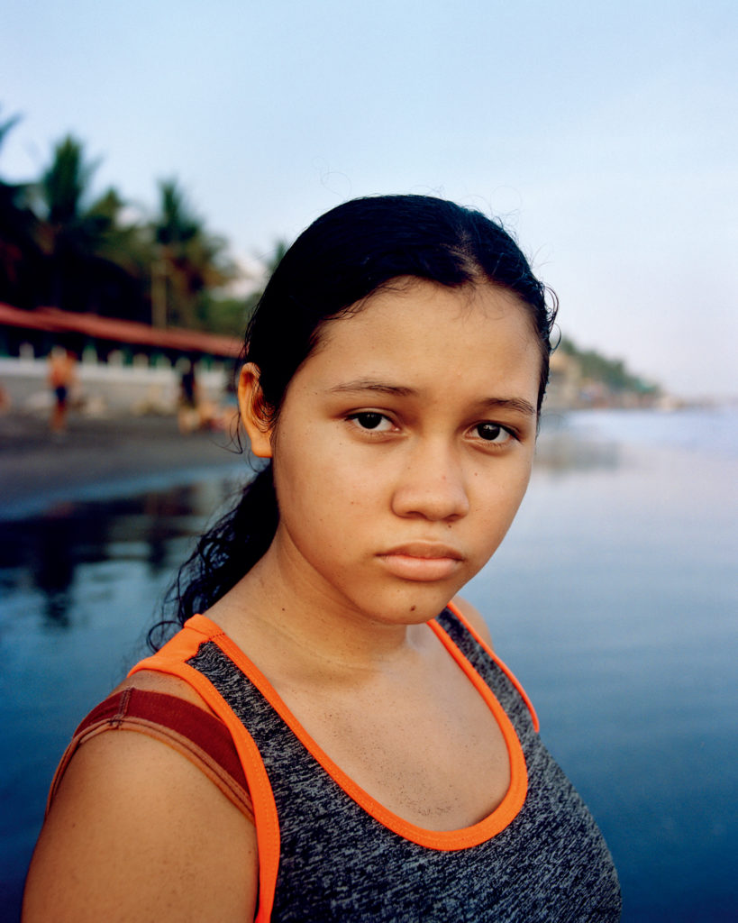 Steven Molina Contreras, We meet at the Ocean, Amy, El Salvador, 2021