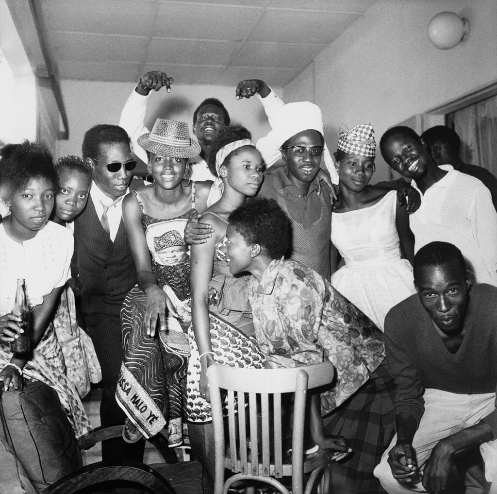 Malick Sidibé, Soirée familiale, 1966–2008