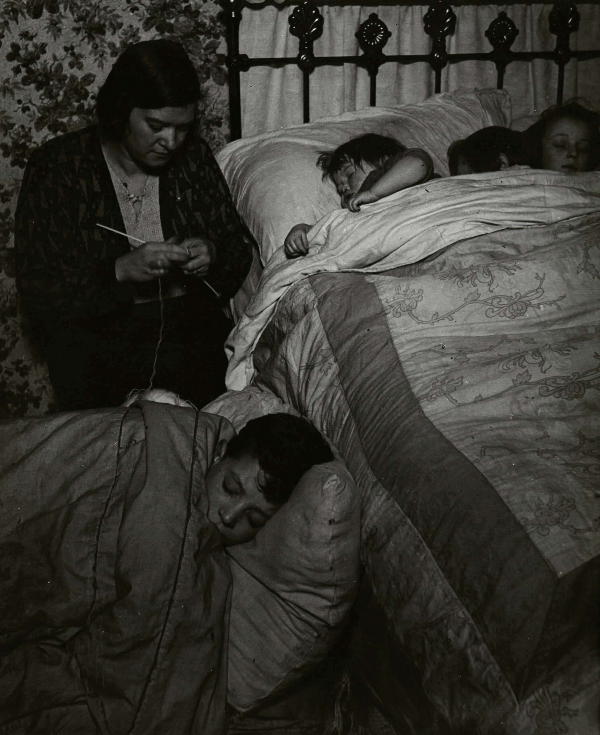 Bill Brandt, <em>West Ham Bedroom (London)</em>, 1937
© Bill Brandt Estate”>
		</div>
		<div class=