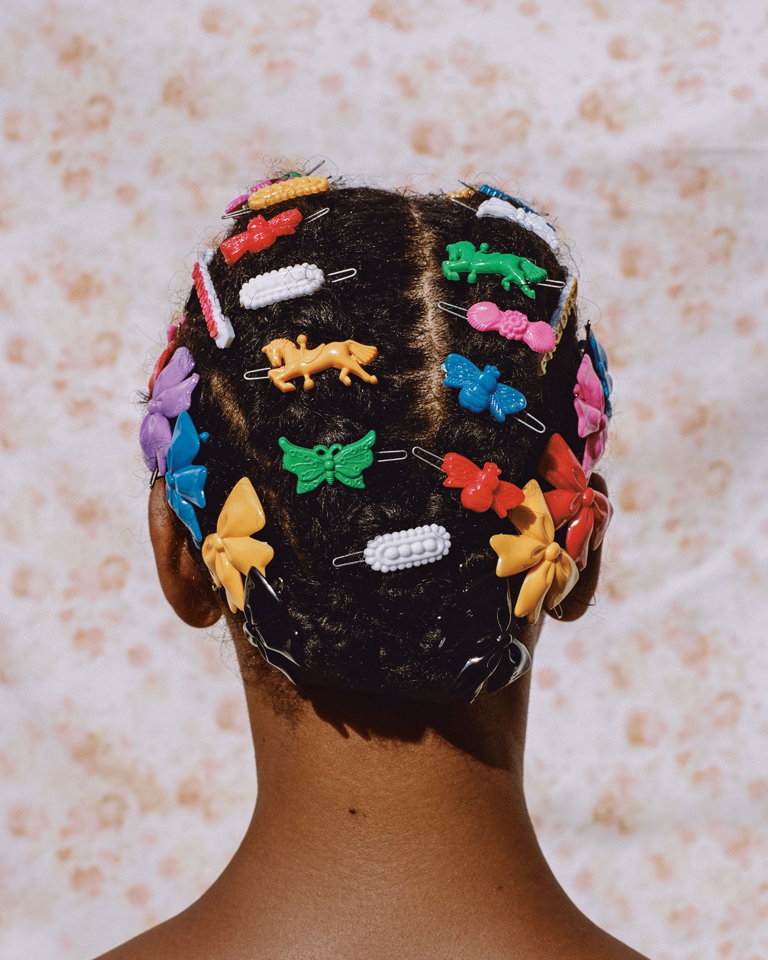 Micaiah Carter, <em>Adeline in Barrettes</em>, 2018<br>
Courtesy the artist”>
		</div>
		<div class=