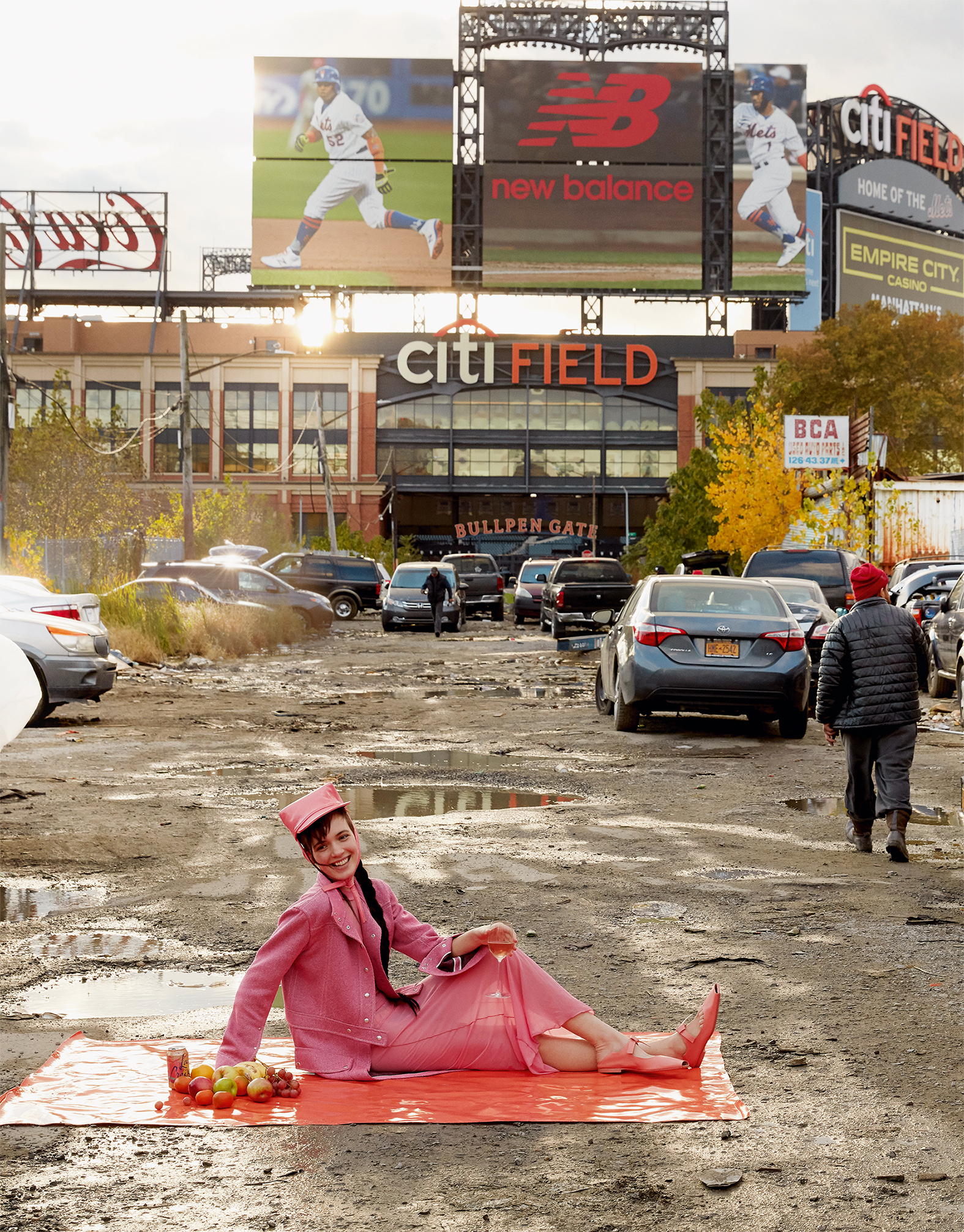 Roe Ethridge, <em>Oslo at Willet's Point</em>, 2019<br>
Courtesy the artist and MACK