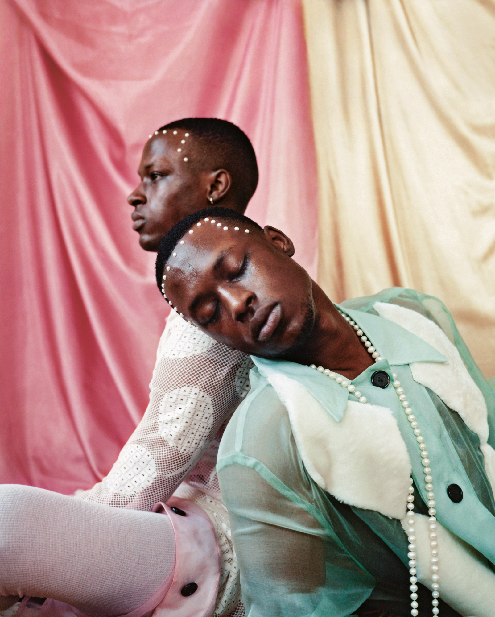 Tyler Mitchell, <em>Untitled (Twins II), New York</em>, 2017<br>Courtesy the artist”>
		</div>
		<div class=