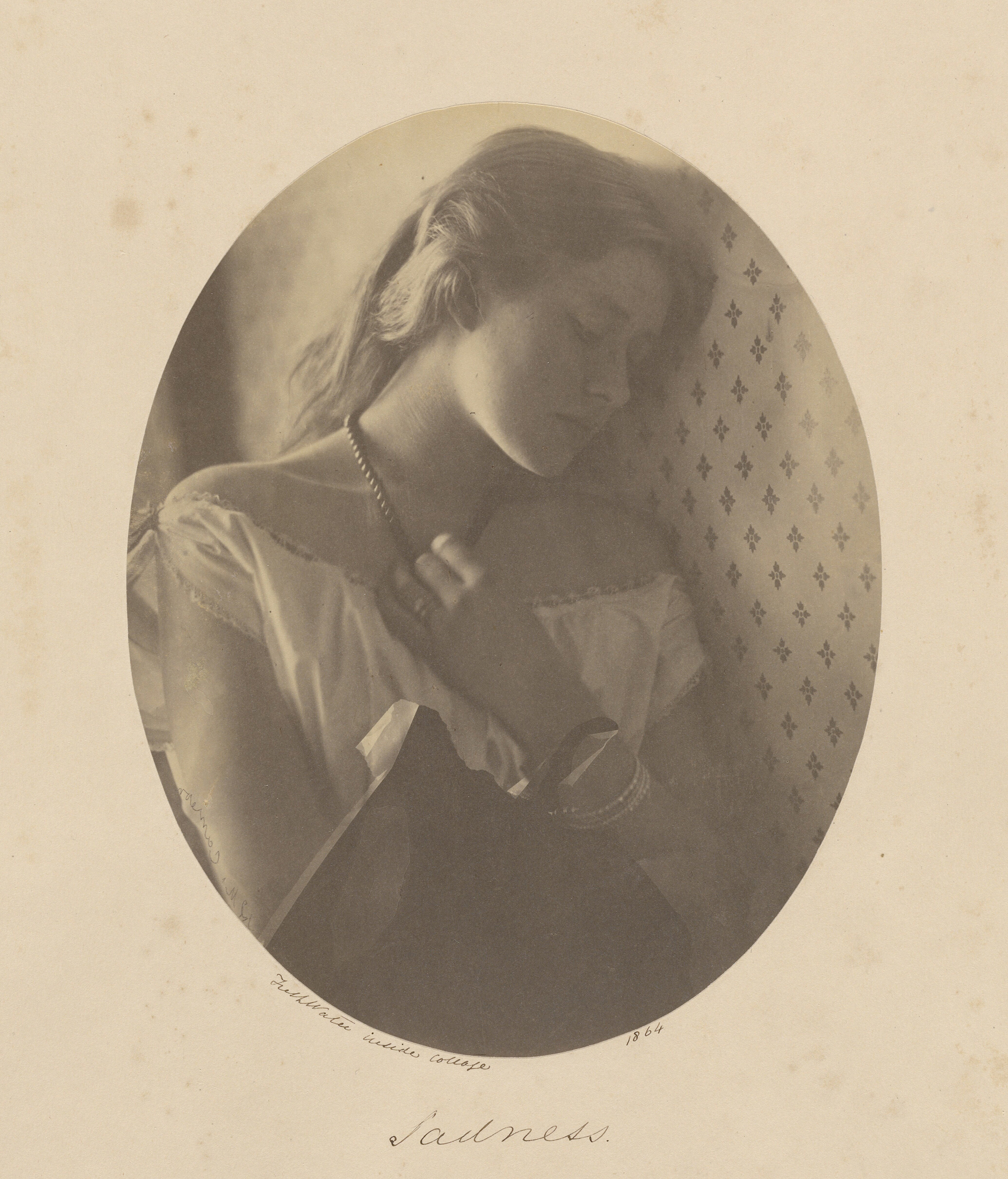 Julia Margaret Cameron, <em>Sadness (Ellen Terry)</em>, 1864<br>
Courtesy the J. Paul Getty Museum, Los Angeles”>
		</div>
		<div class=