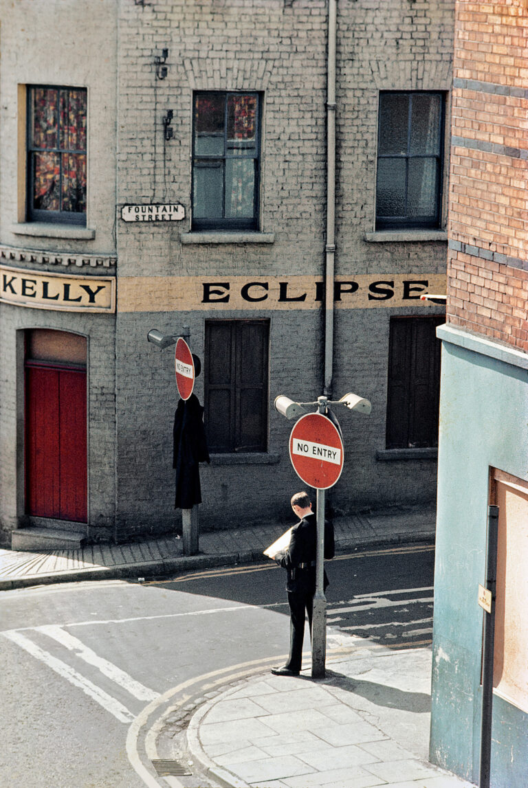 a-japanese-photographer-s-outsider-view-of-northern-ireland