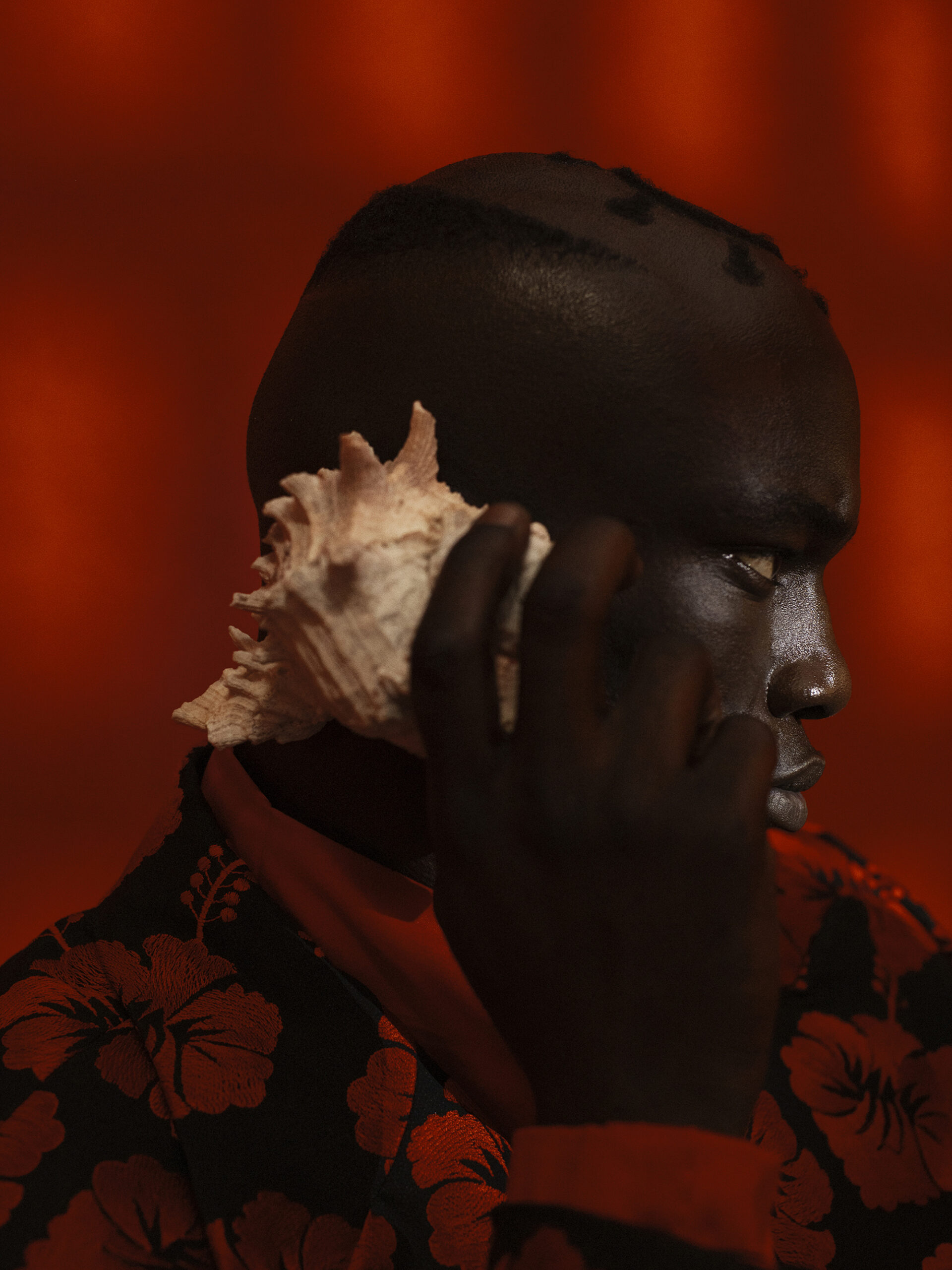 Nuits Balnéaires, <em>Le Messager 8</em>, from the series <em>Eboro</em>, 2025<br />
© the artist”>
</div>
<div class=