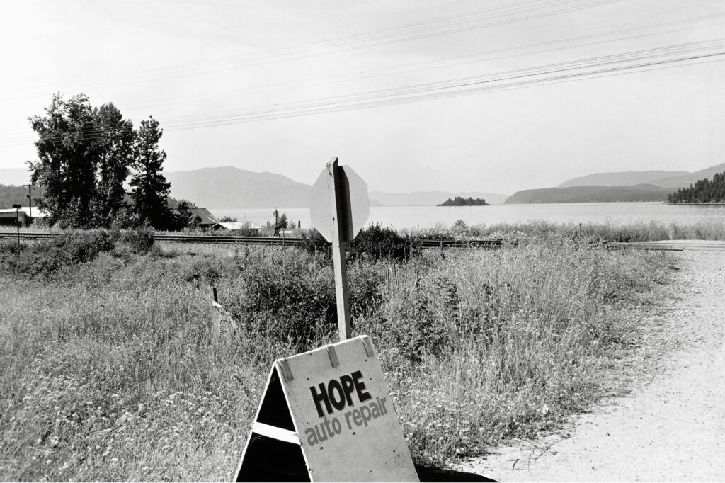 WORK FROM THE SAME HOUSE：Lee Friedlander lee-friedlander-life-still-