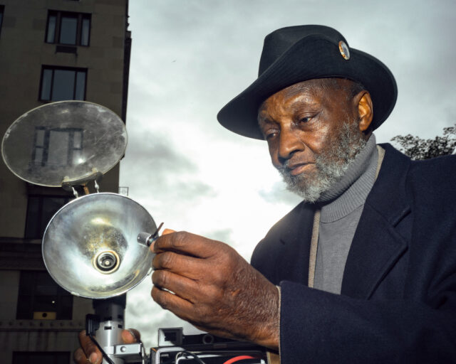 New York’s Sidewalks Are His Studio