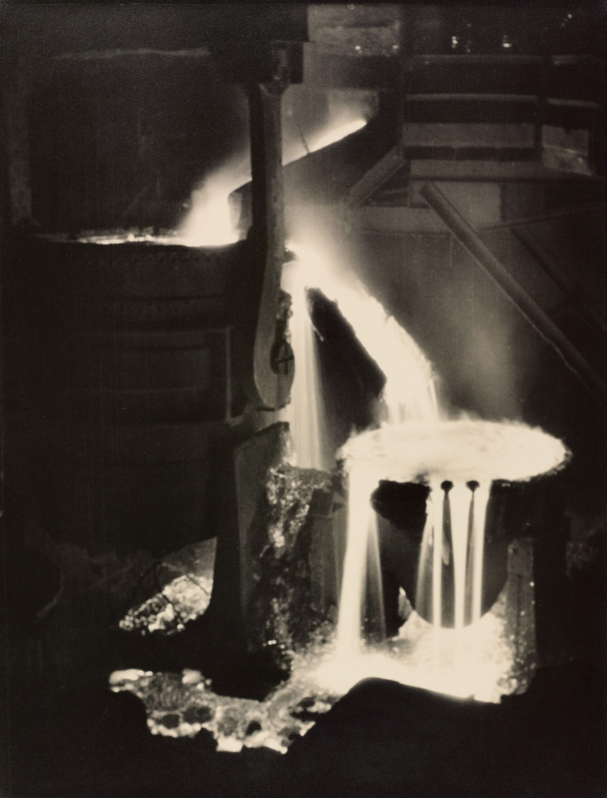 Margaret Bourke-White (1904-1971); Four Thousand Fahrenheit, Otis Steel Co.; ca. 1927-1928; Gelatin silver print; Amon Carter Museum of American Art, Fort Worth, Texas, Purchase with the assistance of the Stieglitz Circle of the Amon Carter Museum of American Art; P2010.13